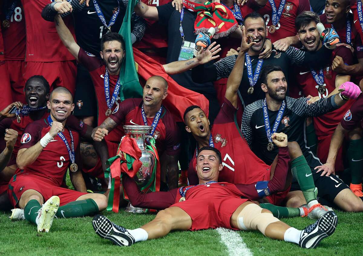 Eder’s late goal stuns France to give Portugal a Euro title