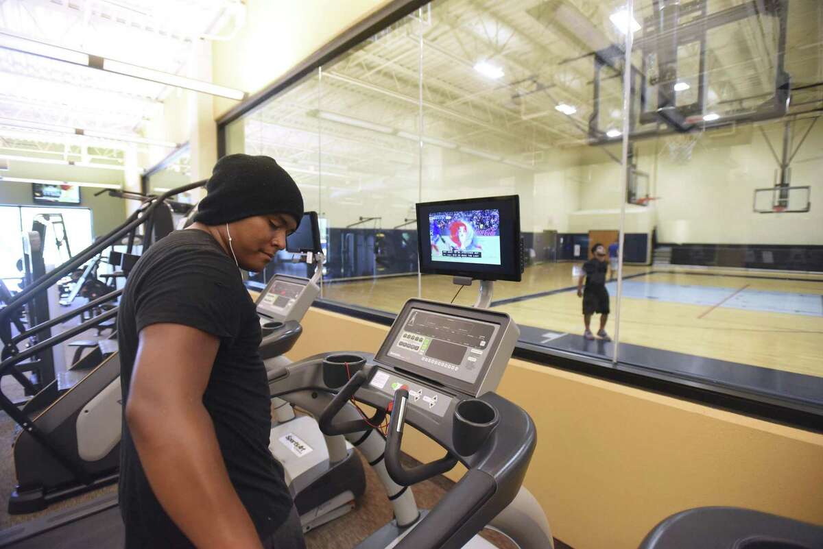 A fitness center, like this one at the CentroMed Health and Wellness facility on Commercial Avenue, will be part of the new CentroMed center that will be built at Old Pearsall Road and Ray Ellison Drive on the Southwest Side. On Tuesday, Baptist Health Foundation of San Antonio announced a $600,000 grant for the new center.