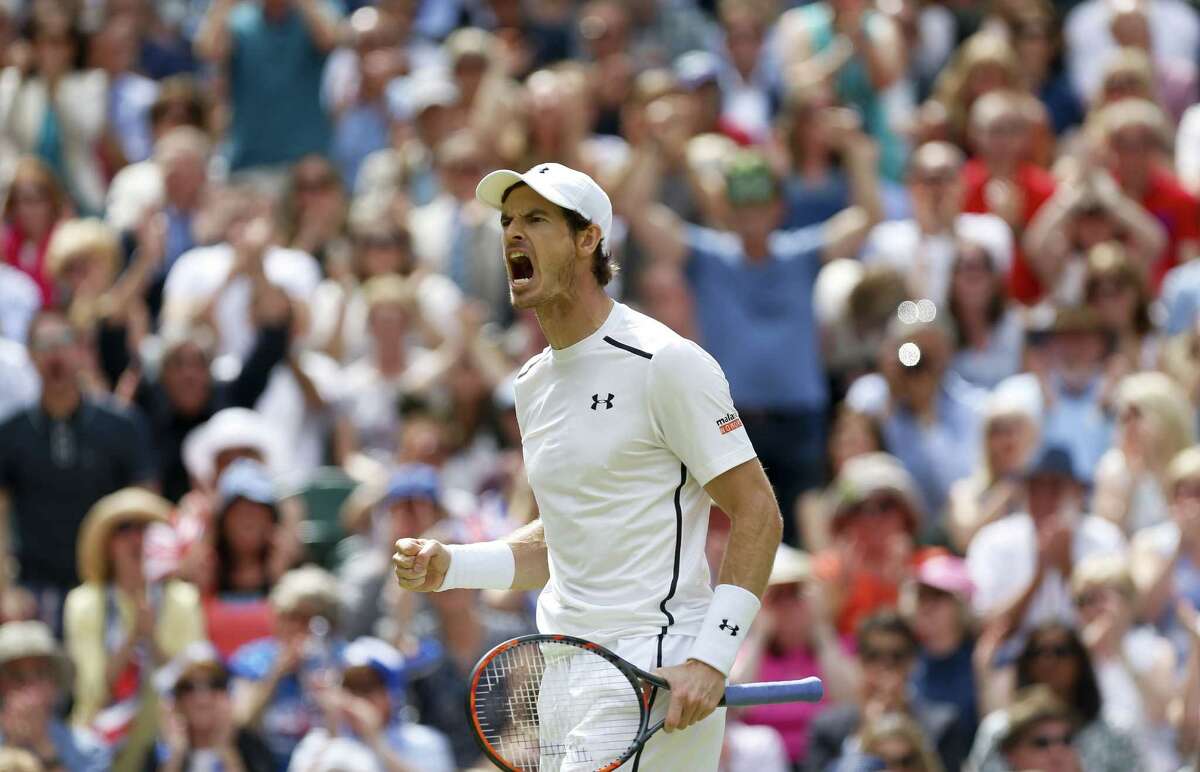 Andy Murray is pumped after winning four consecutive points to hold serve during the third set.