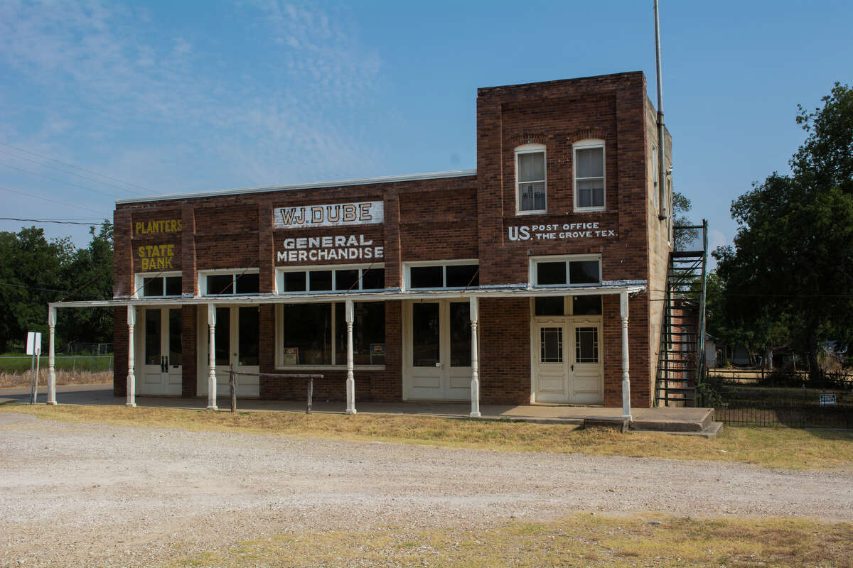 Texas photographer travels the state capturing forgotten towns