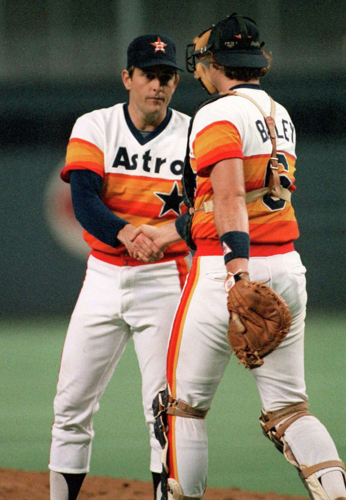 Mike Acosta on X: Another nice job on tonight's 1977 Astros