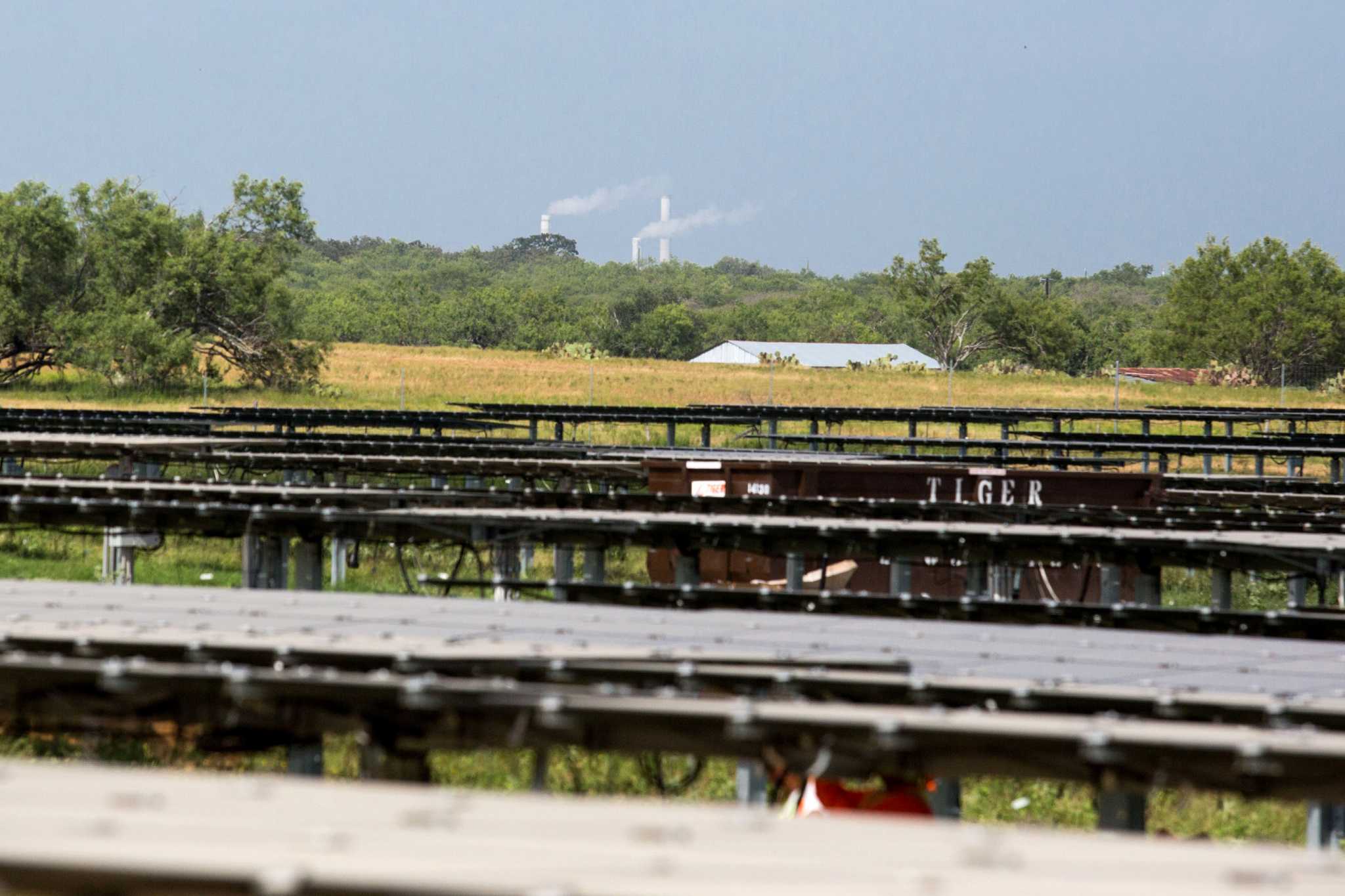 CPS Energy debuts solar installation similar to community garden
