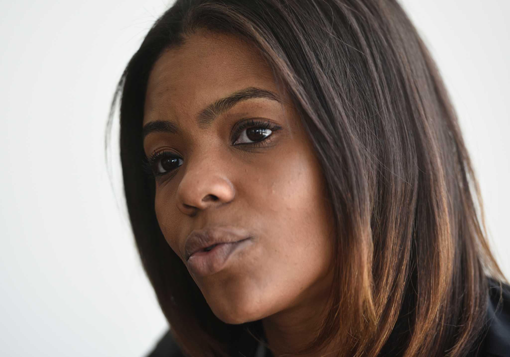 Does Candace Owens look fully African? 