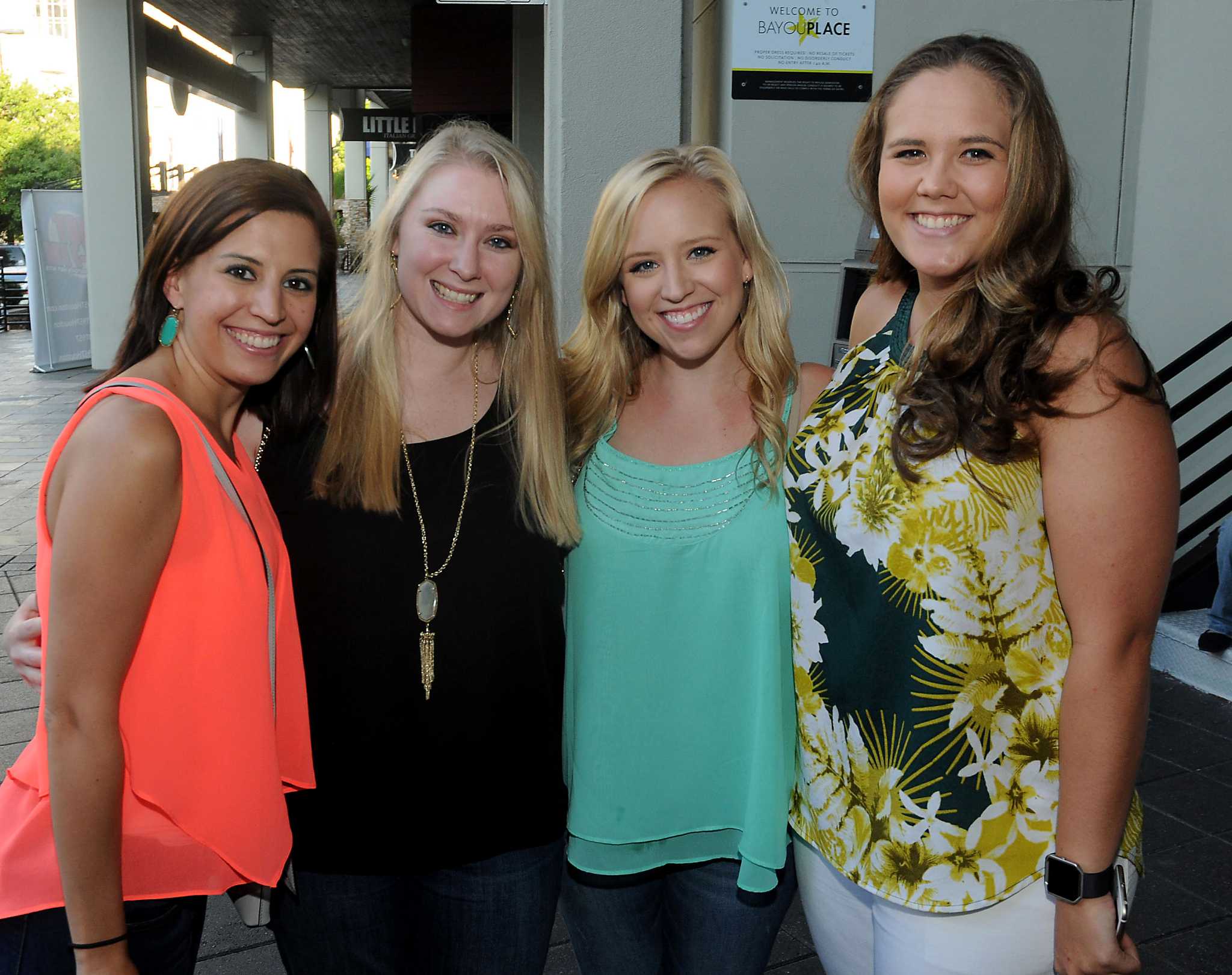 My2K Tour makes downtown Houston swoon