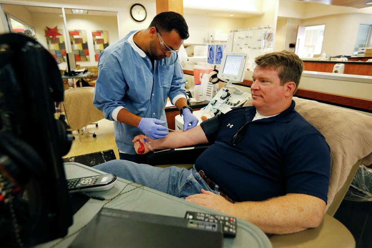 San Antonio blood donation center begins Zika testing