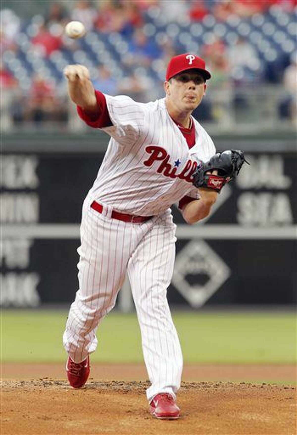 Philadelphia Phillies starting pitcher Jeremy Hellickson throws during the first inning of a baseball game against the Kansas City Royals, Friday, July 1, 2016 in Philadelphia. (AP Photo/Tom Mihalek)