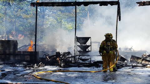 Sanford Pole Barn Lost In Afternoon Blaze Midland Daily News