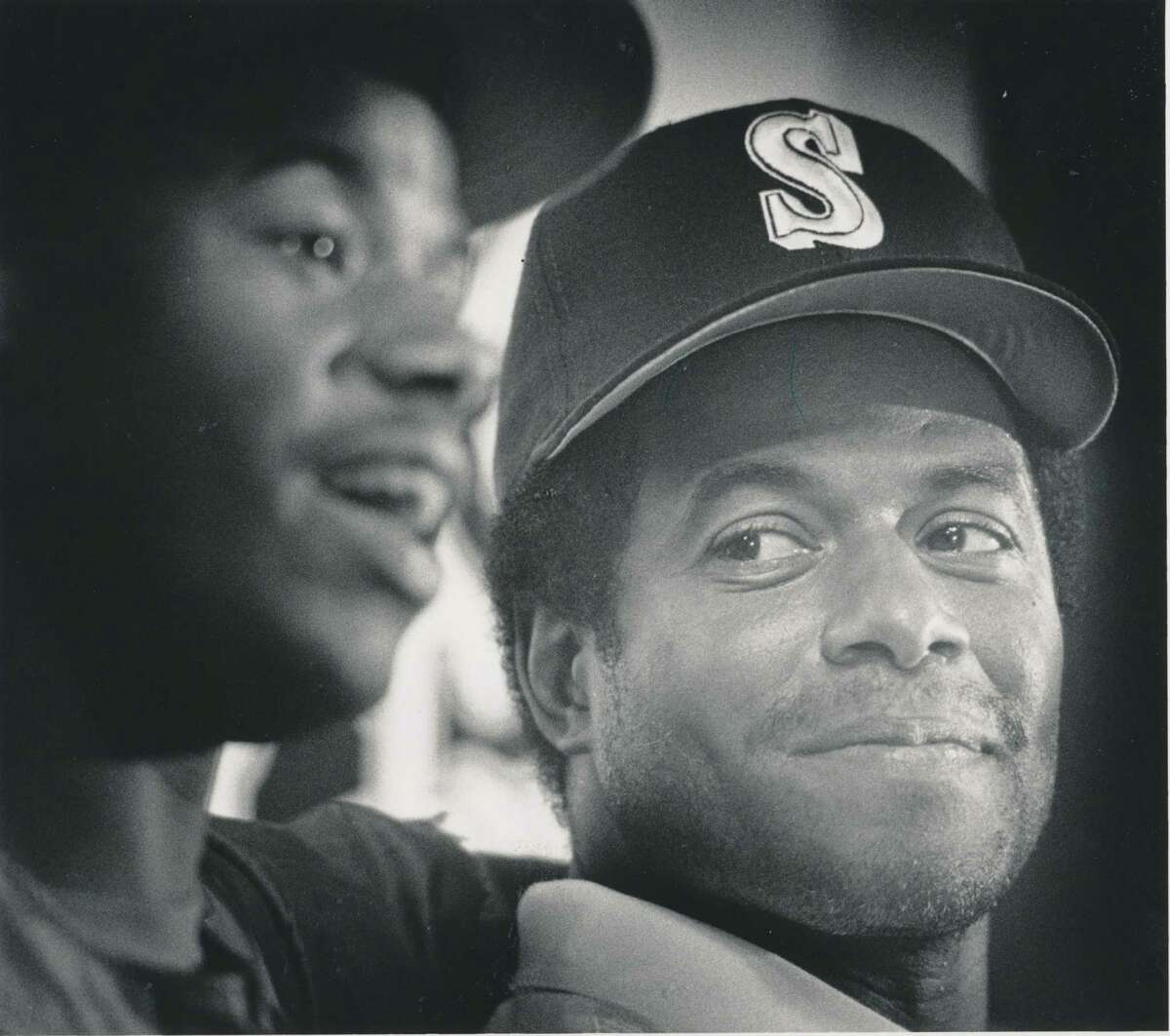 Rare photos of Ken Griffey Jr. and family