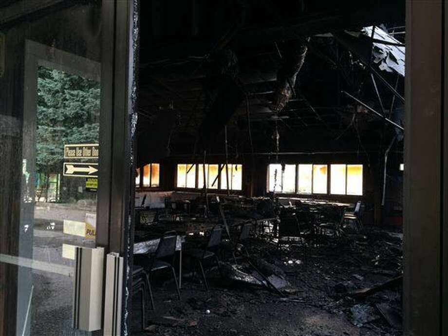 Fire Destroys Clubhouse Carts At Flint Area Golf Course Midland