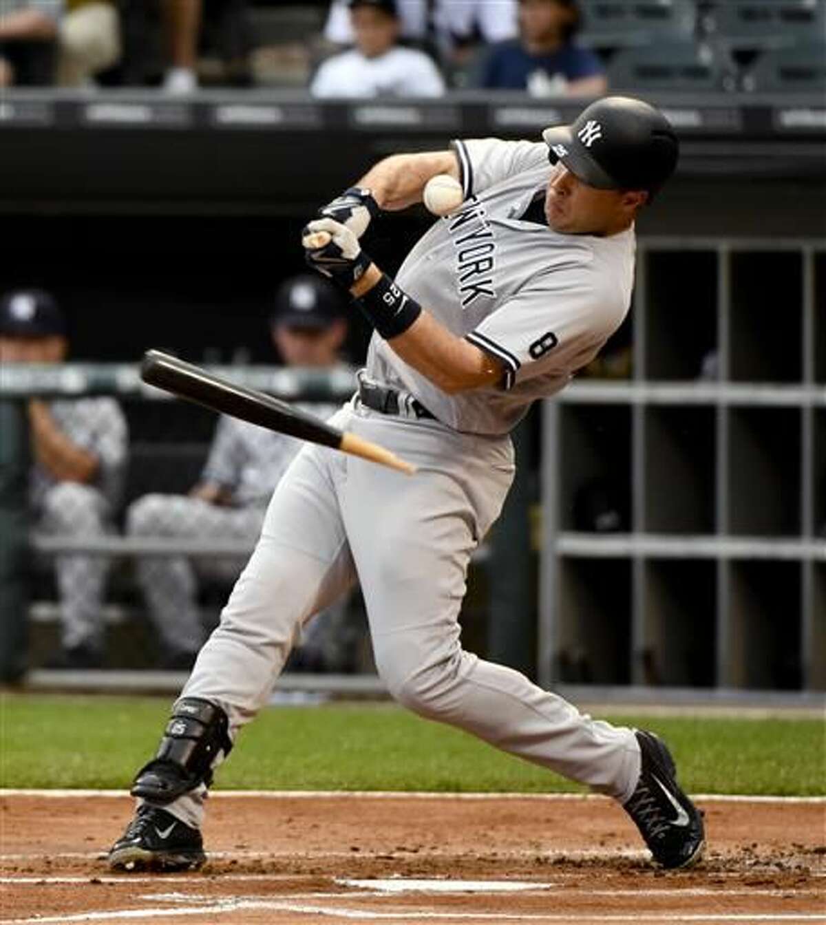 Gonzalez goes 7 innings, White Sox shut out Yankees 5-0