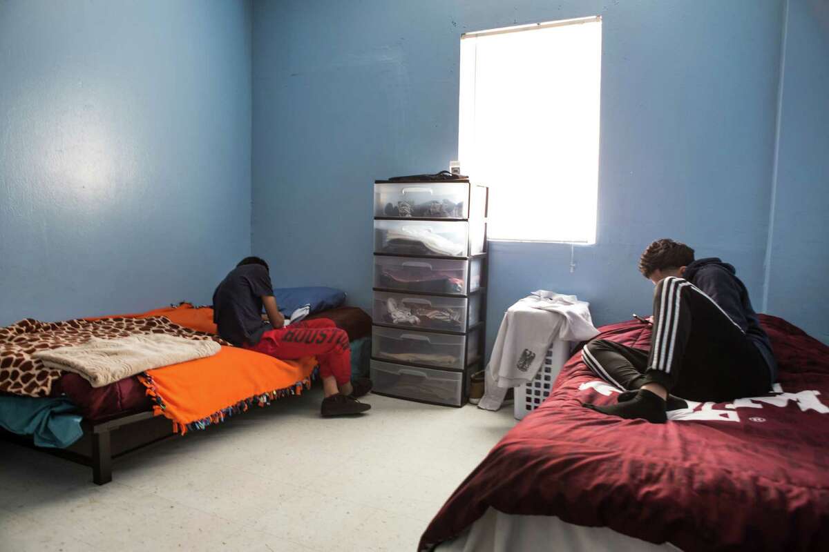 Housing for young adults to replace foster care center