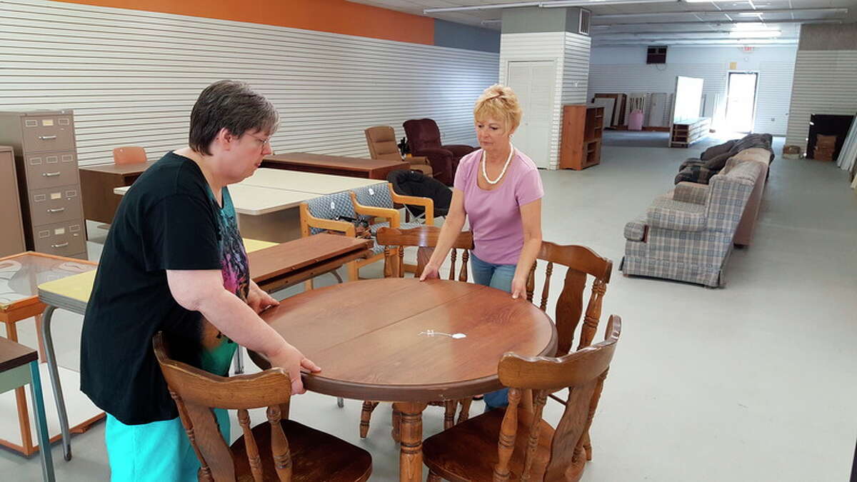 habitat-for-humanity-restore-opens-in-beaverton