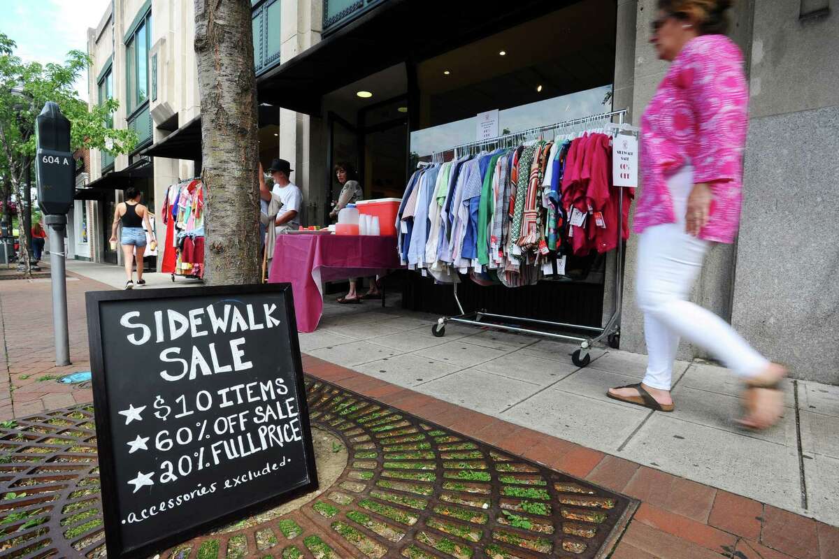 Downtown Special Services District hosted a Downtown Sidewalk Sales Weekend with approximately 20 retailers participating on Bedford, Summer and Broad Streets on Friday, July 15, 2016.