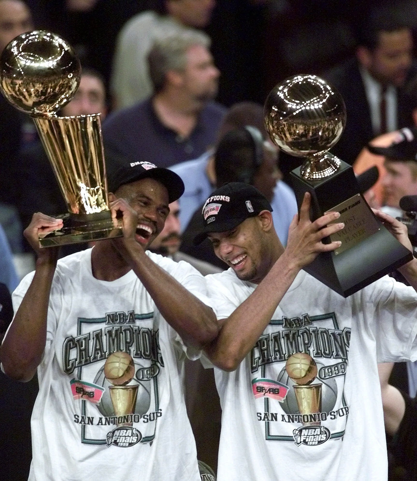 NBAAllStar on X: #TBTTim Duncan and @SHAQ share the trophy as co-MVPs  of the 2000 #NBAAllStar game.  / X