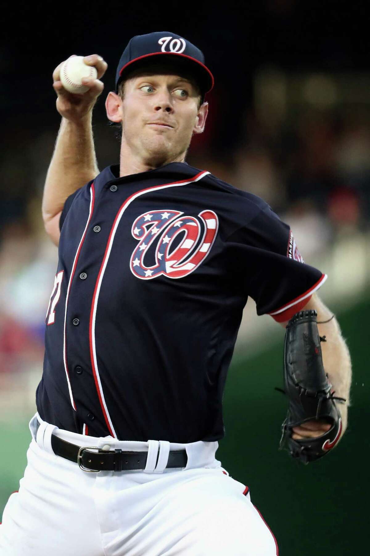 Stephen Strasburg strikes out eight as Washington Nationals beat