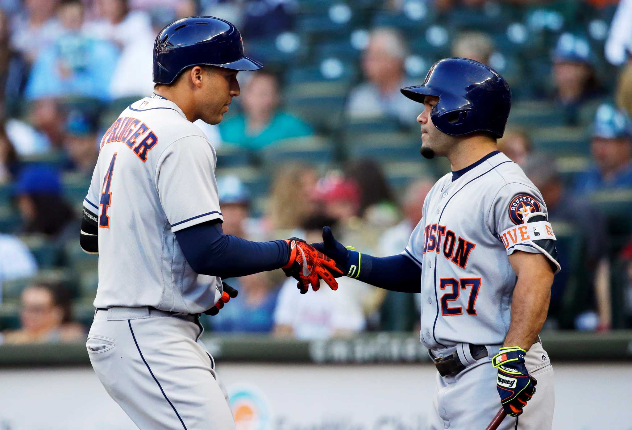 Astros' Marwin Gonzalez excelling in No. 2 spot