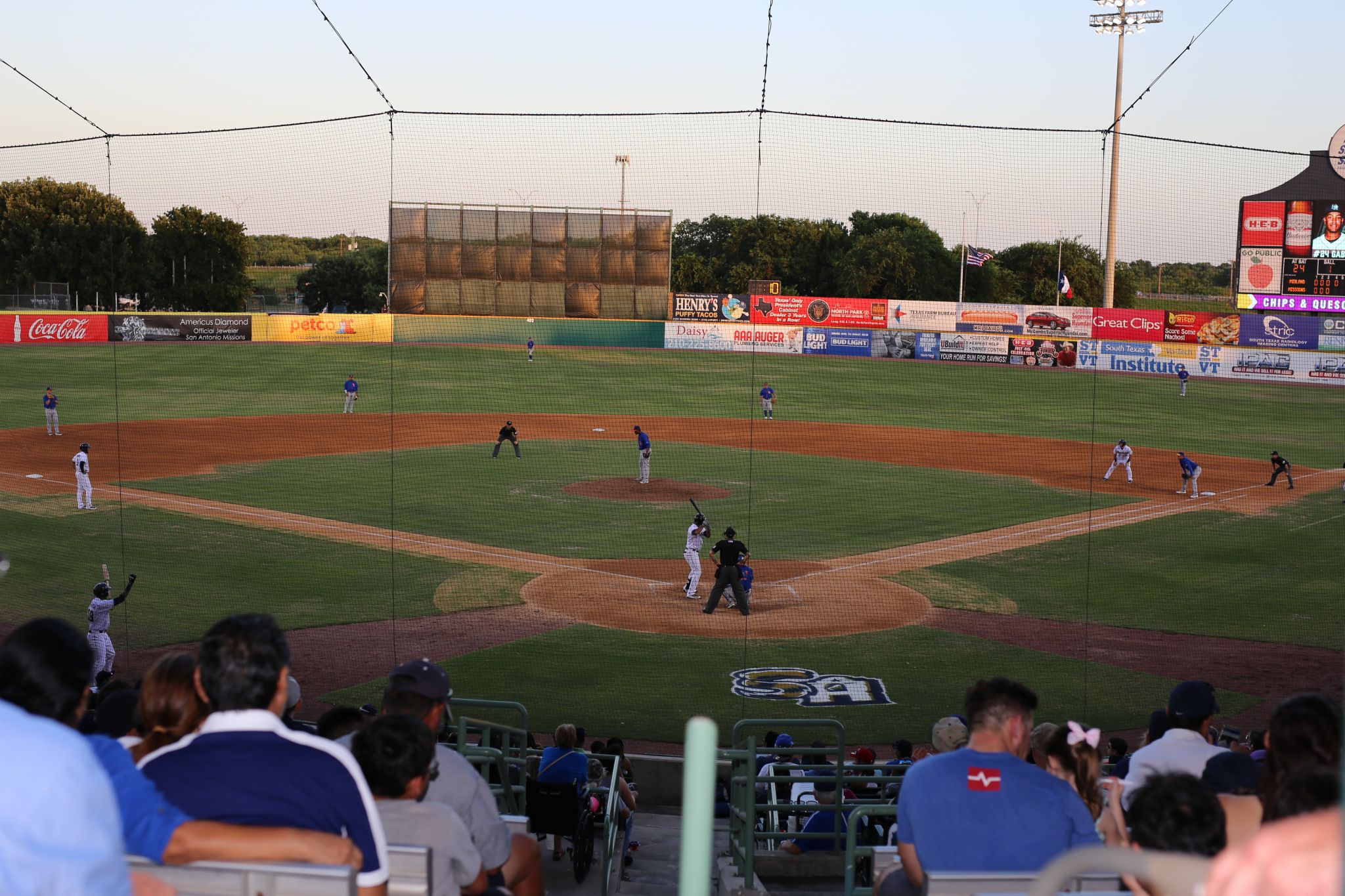 San Antonio Missions Baseball Club - #TBT to former San Antonio