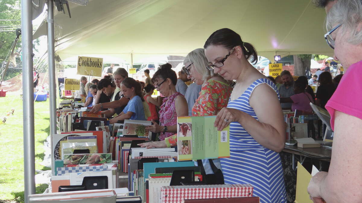 Hot time on the Westport Library Book Sale’s opening day