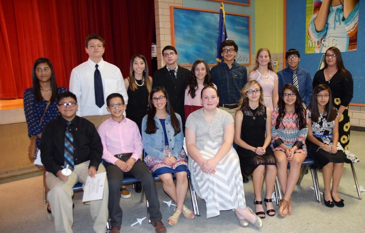 Estacado NJHS inducts 29 members