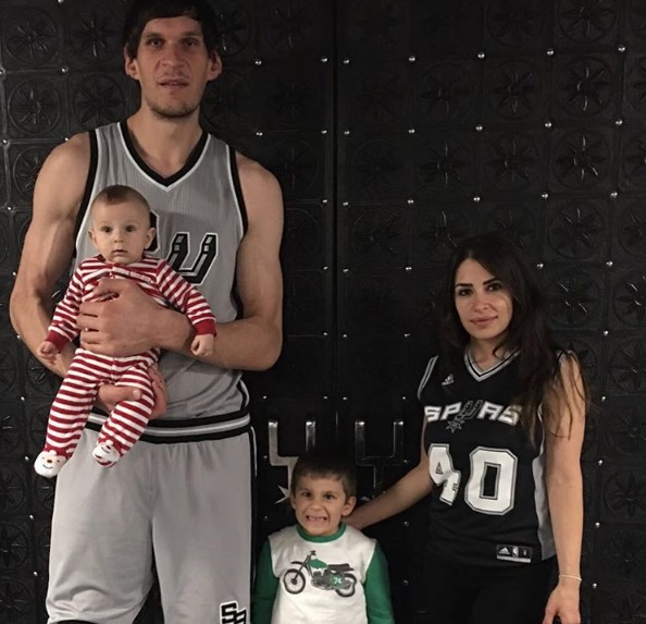 Boban Marjanovic's wife dishes on what her family will miss most about San  Antonio