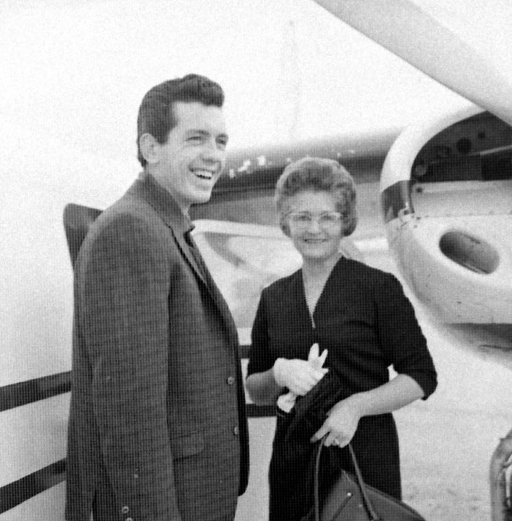 Looking Back 'Sugar Shack' top record in 1963