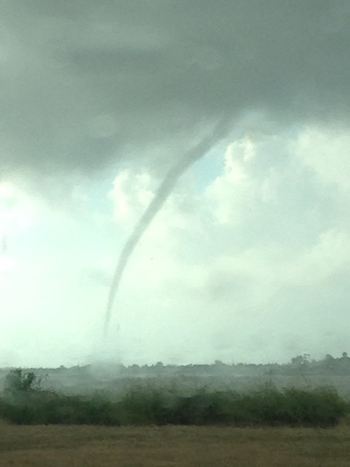 Stunning video, photos show Corpus Christi waterspout amid tornado warning