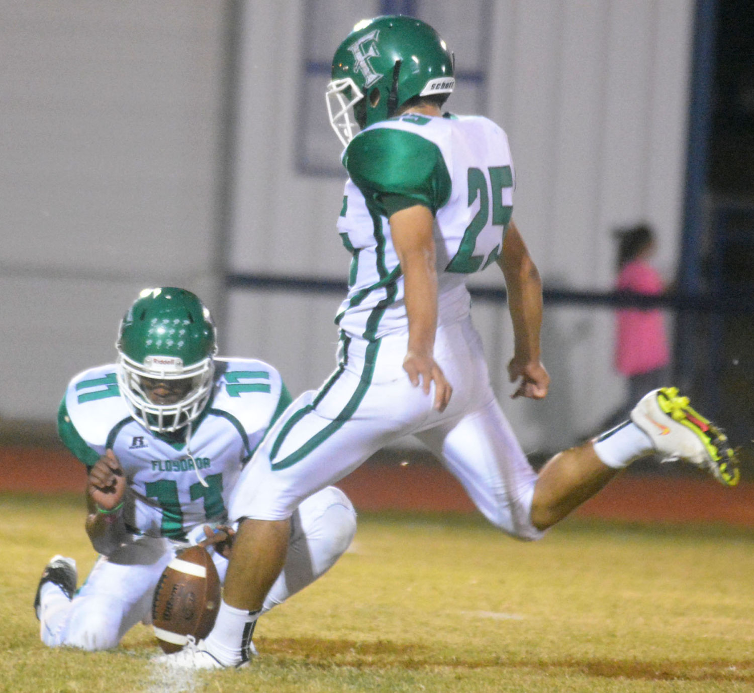 Floydada battles New Deal for share of district title