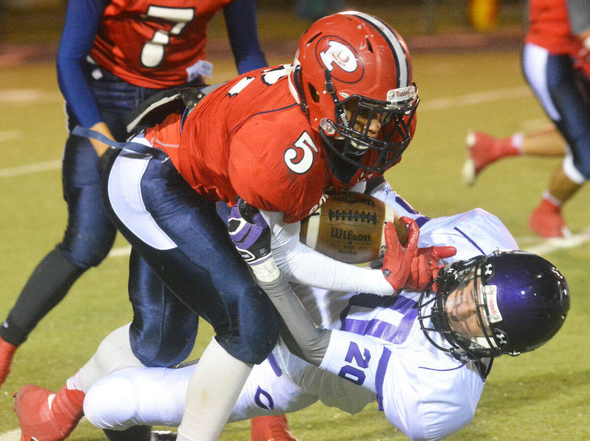Plainview running back Warren Flye (5) was voted the Most Valuable Player in District 4-5A this season. In four district games, Flye ran for 1,112 yards and 11 touchdowns. Overall, he finished the season with nearly 2,200 yards rushing.