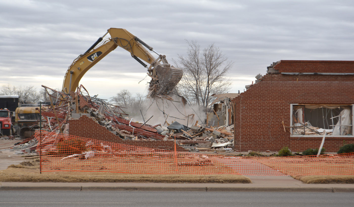 WoodDunning Funeral Home building razed 122314