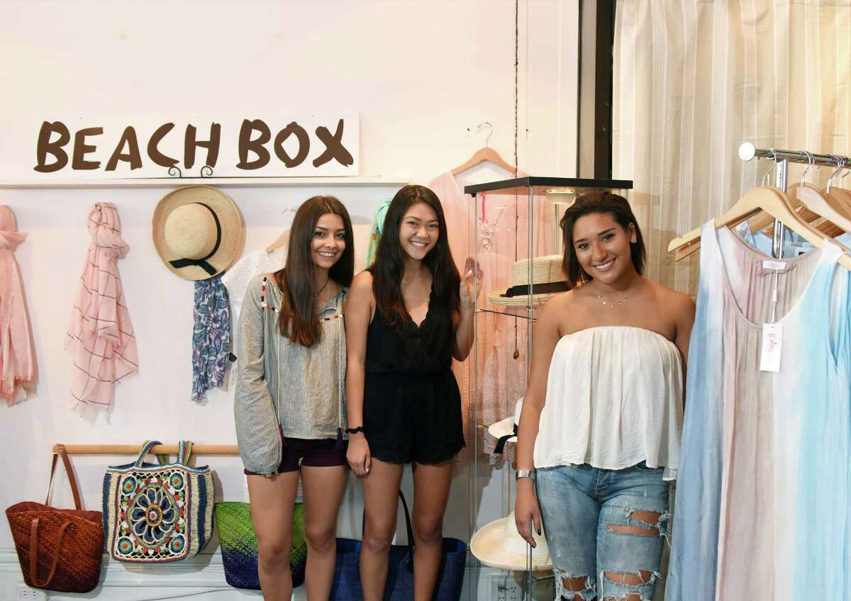 beach clothes for juniors