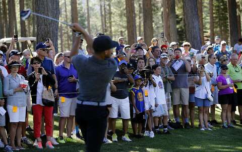 Steph Curry draws a crowd at Tahoe golf tourney