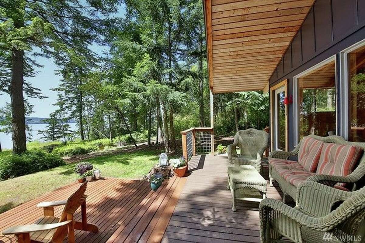The best Whidbey Island getaway cabins for sale
