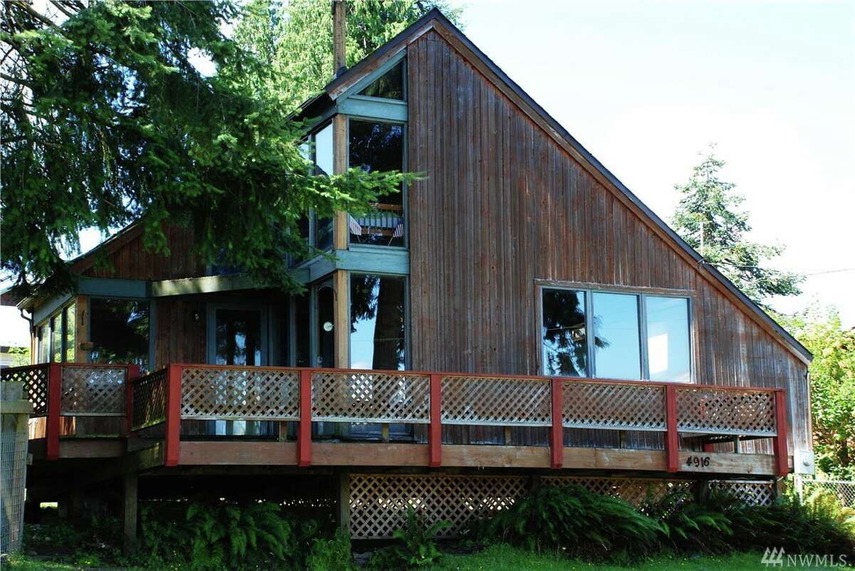 The best Whidbey Island getaway cabins for sale