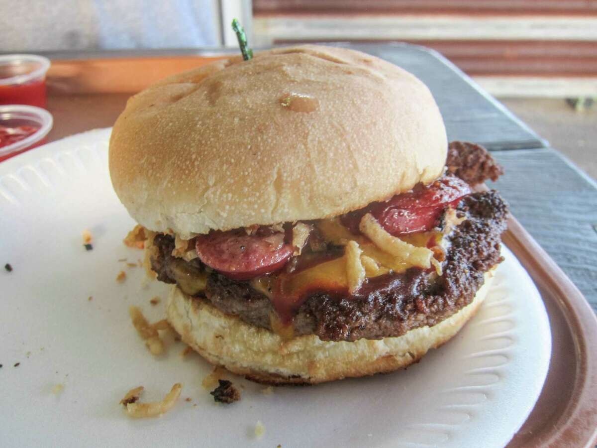 Texas BBQ burger at Hubcap Grill 