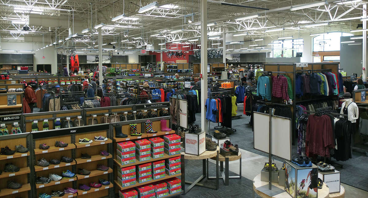 REI among stores to open this fall at Baybrook Mall