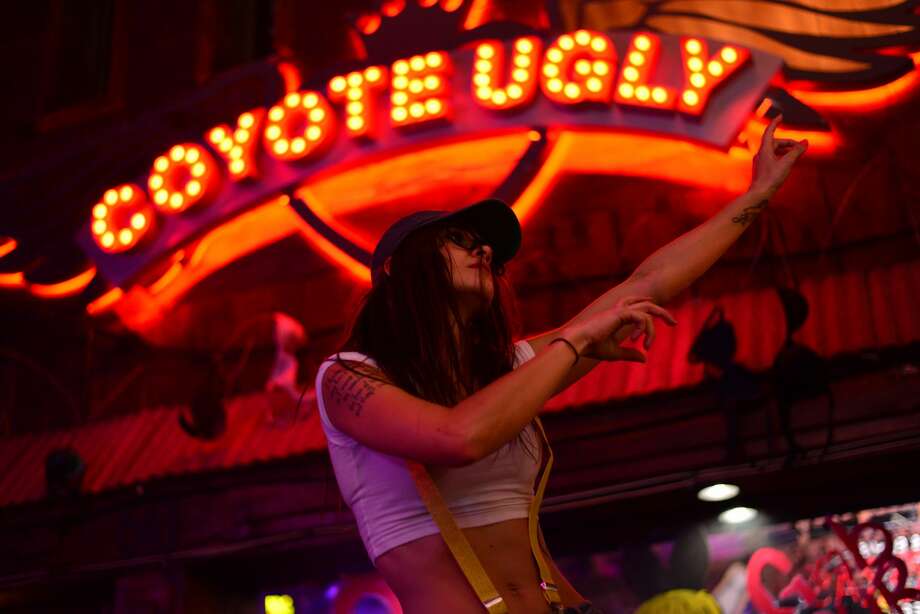 Photos: Coyote Ugly Throws Emoji Costume Party For San Antonio ...