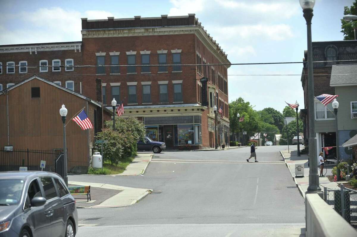 Congress urged to look behind Hoosick Falls in PFOA probe