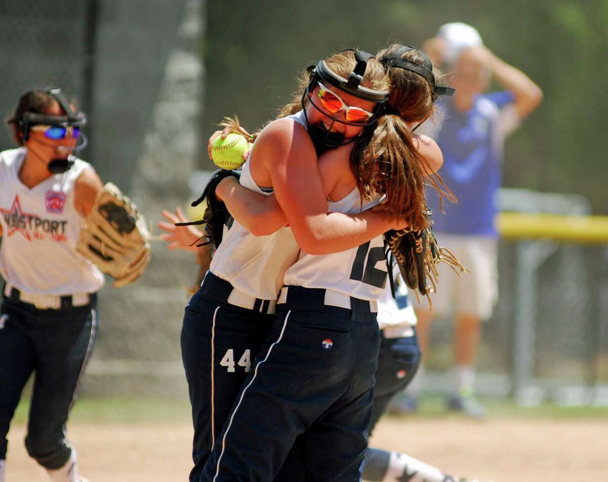 U10 softball: Westport tops Darien for Section 1 title