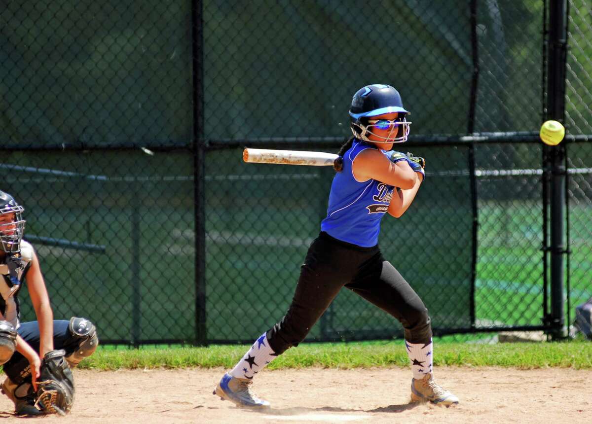 U10 softball Westport tops Darien for Section 1 title