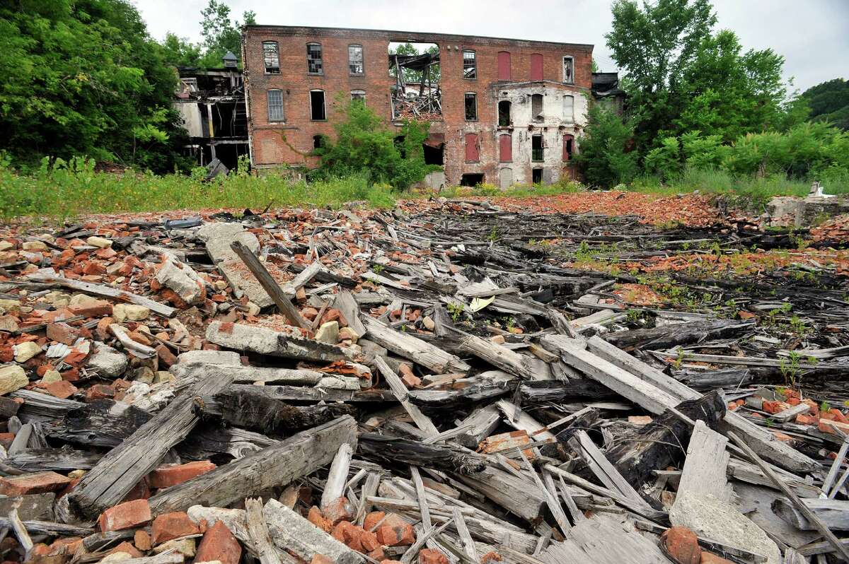 Here are more abandoned buildings in the Capital Region . The former Thompson textile mill in Valley Falls.