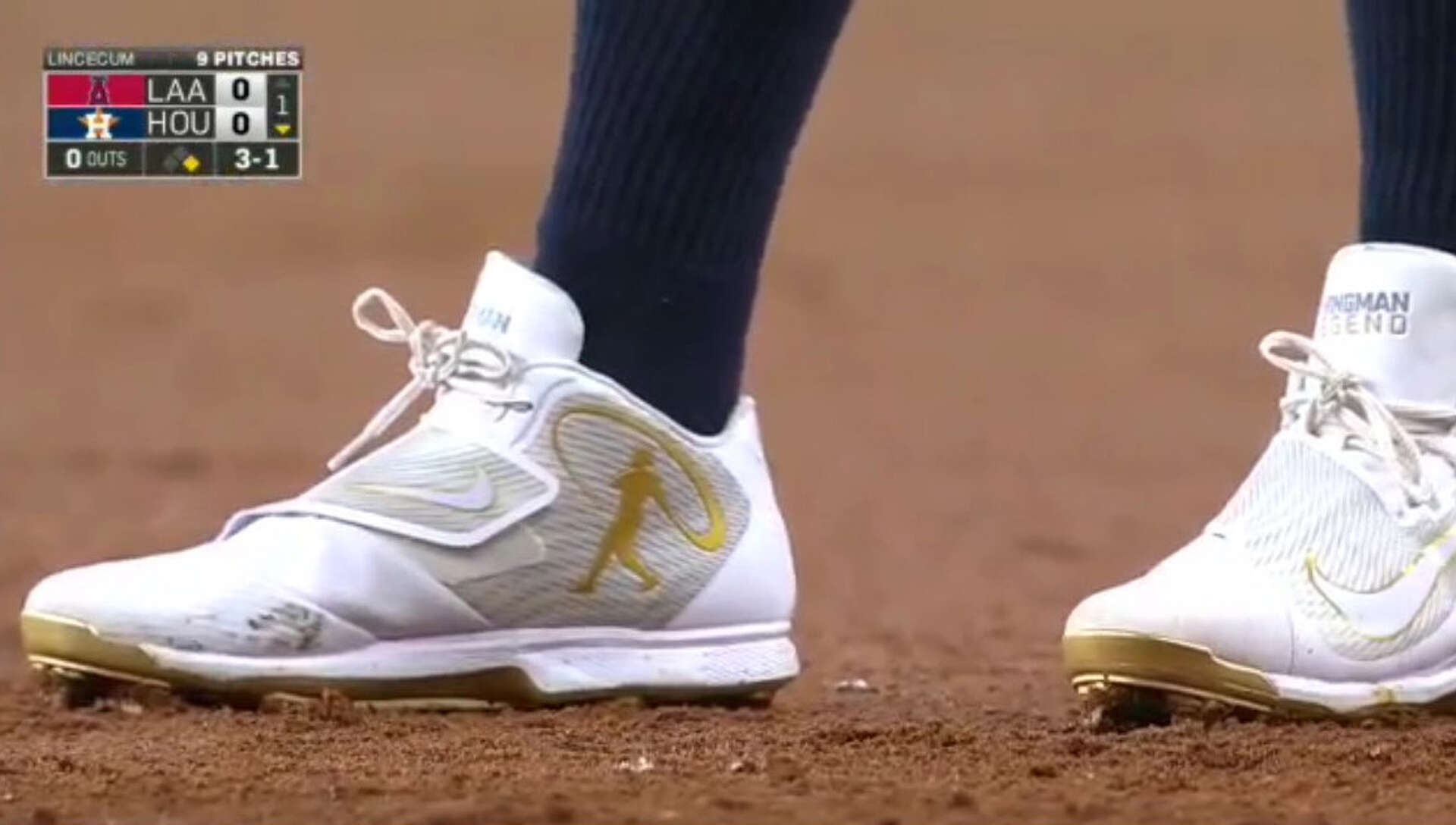 Players wear white shoes to honor Ken Griffey Jr