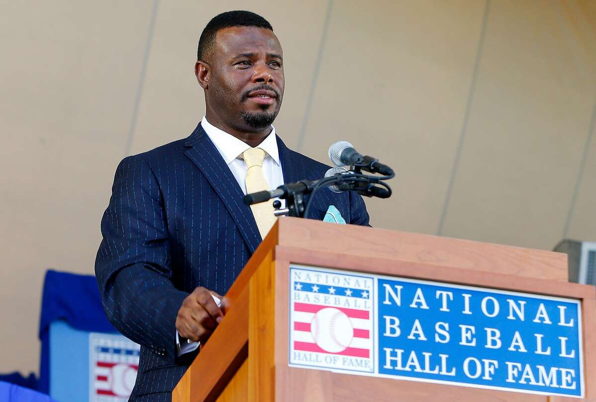 COOPERSTOWN, NY - JULY 24: Ken Griffey Jr. gives his induction speech at Clark Sports Center during the Baseball Hall of Fame induction ceremony on July 24, 2016 in Cooperstown, New York. (Photo by Jim McIsaac/Getty Images)