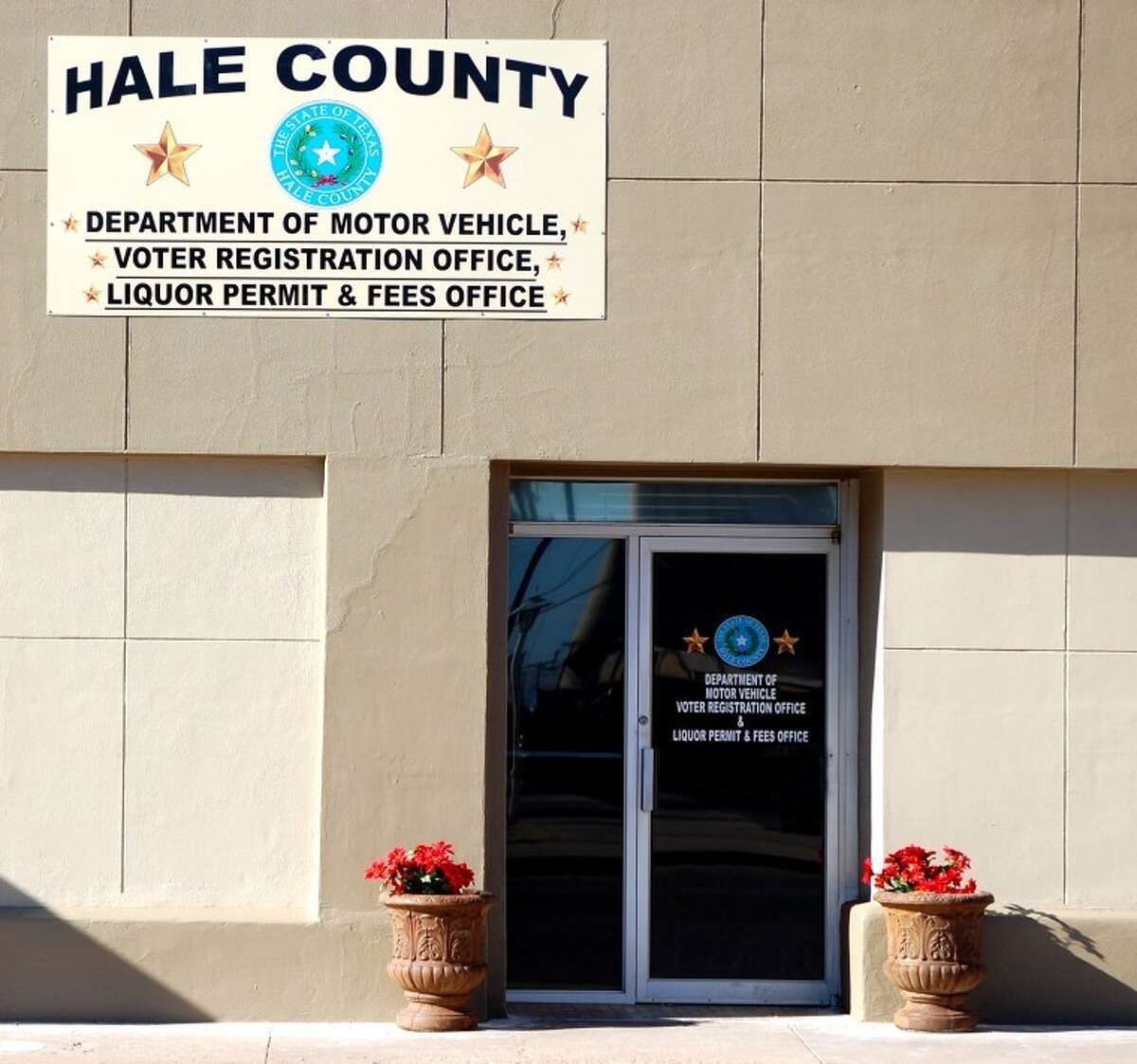 New signage at Courthouse Annex No. 1