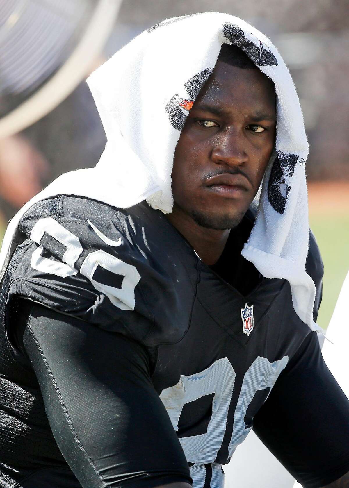 San Francisco 49ers linebacker Aldon Smith (99) against the St