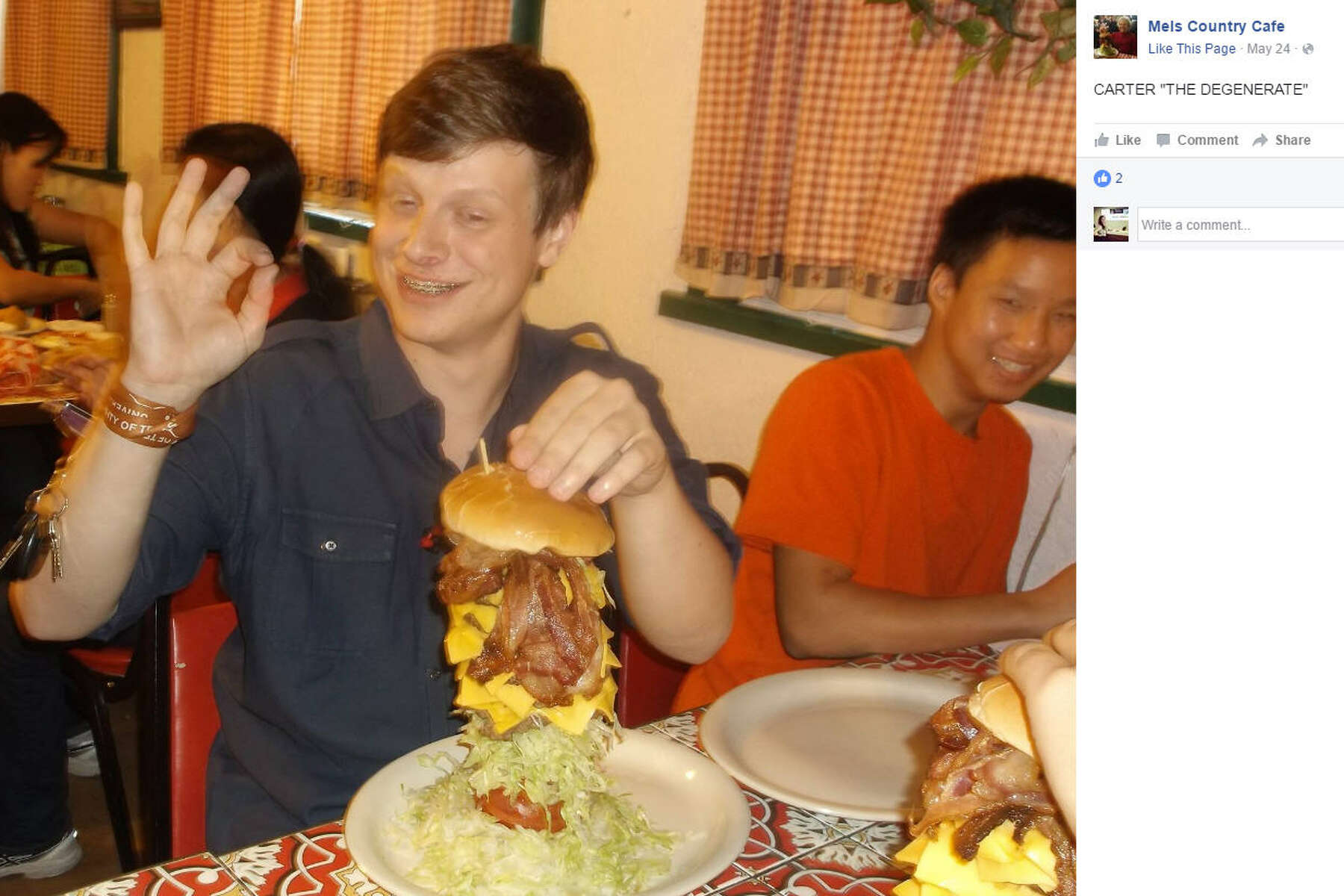 Holy cow! Giant Tomball burger presents challenge to big eaters