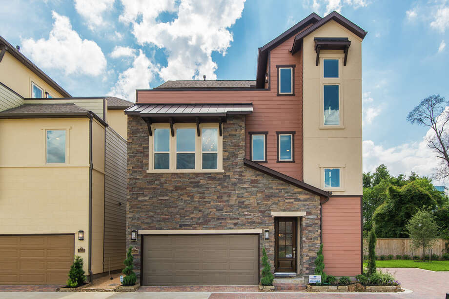 Suburban homebuilder develops Greater Heights neighborhood of luxury