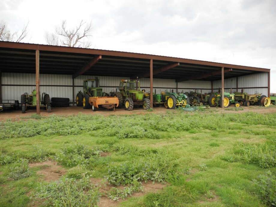 Kress farmer makes farm workhorses function Plainview Daily Herald