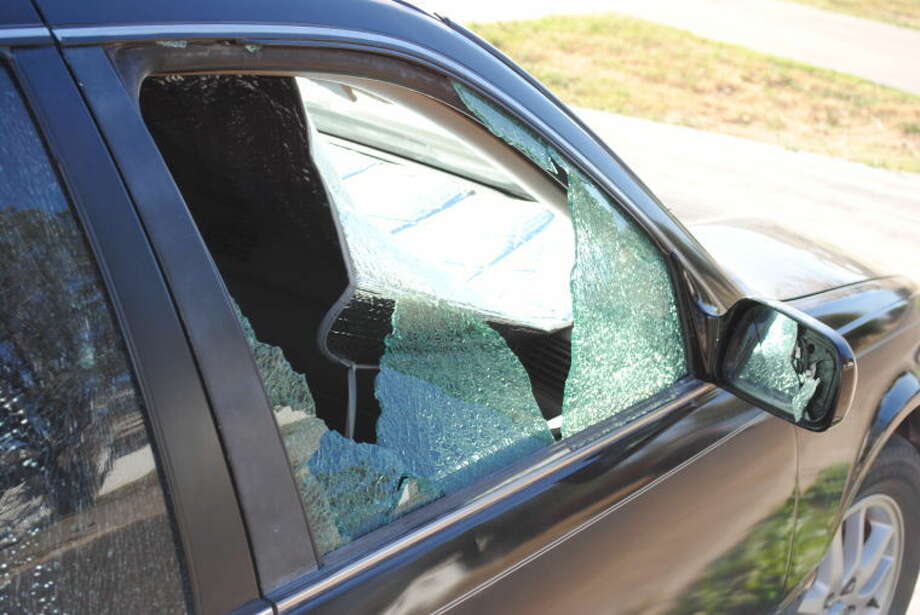 Vandals destroying car windows around Plainview Plainview Daily Herald