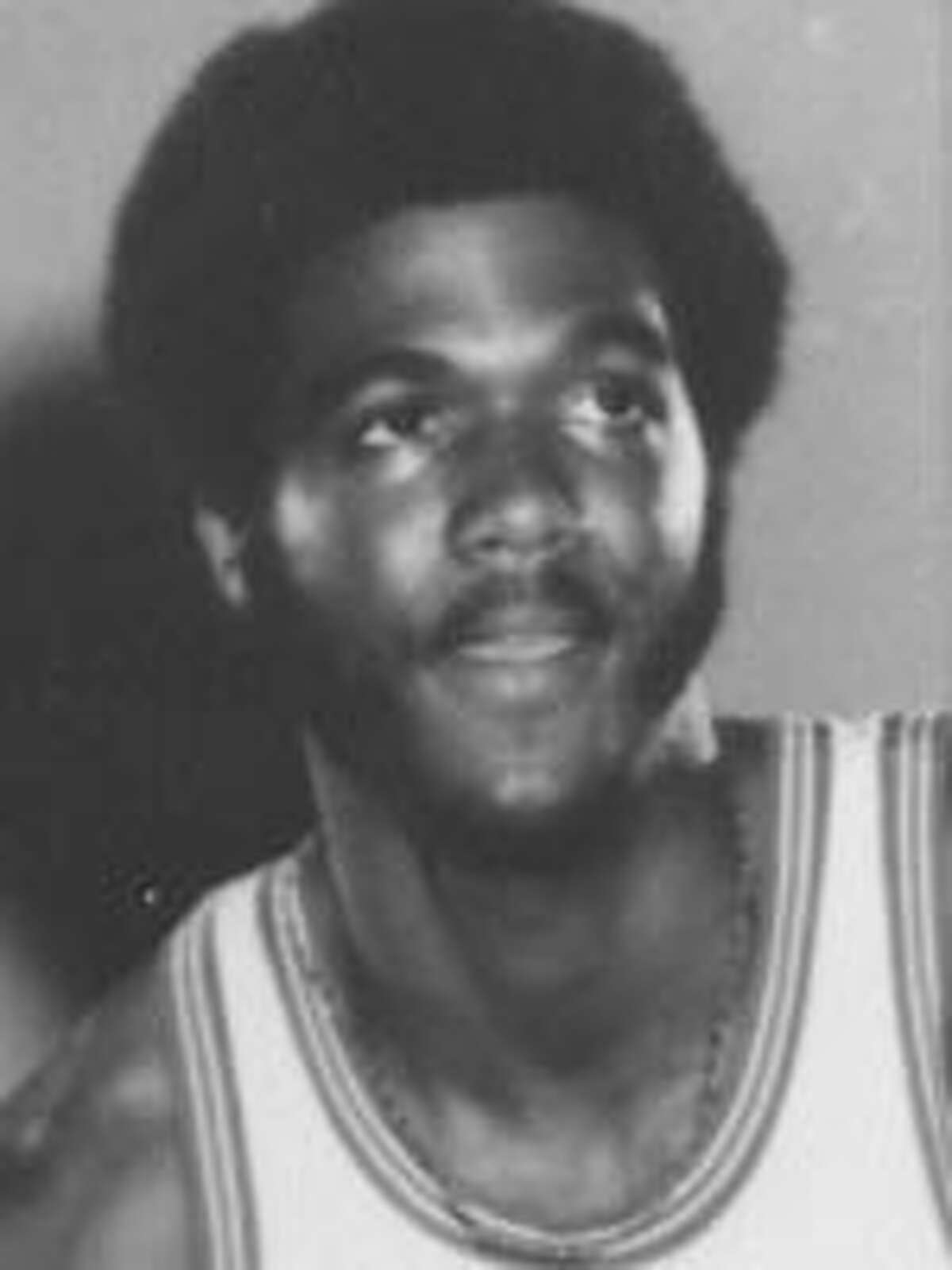 Dwight Jones University of Houston basketball 1971-73 University of Houston photo