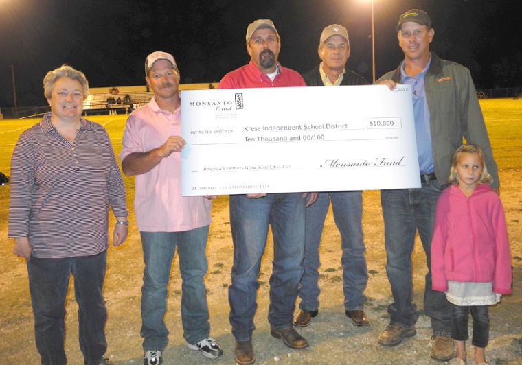 Kress ISD receives 10,000 grant from Monsanto